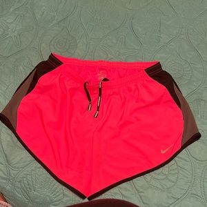 Women’s Large Lg NIKE running shorts